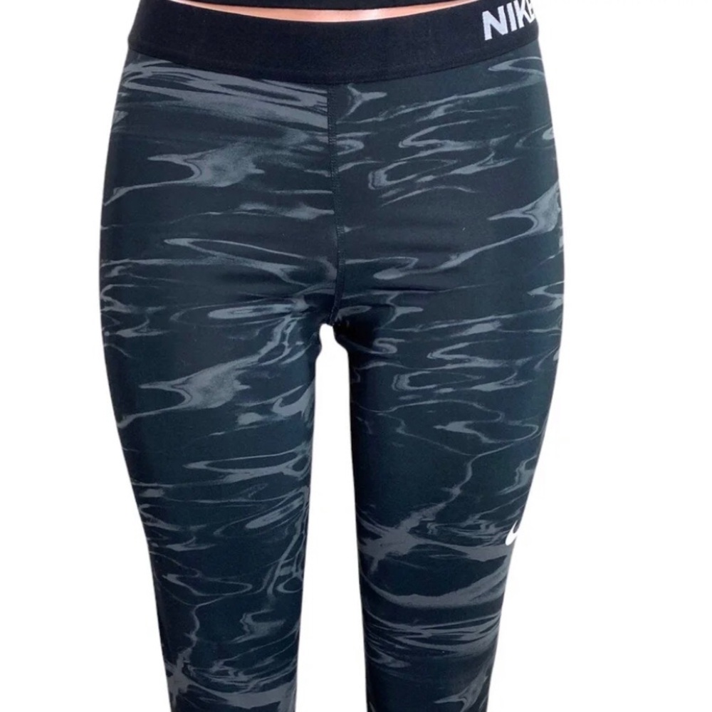 Nike pro leggings